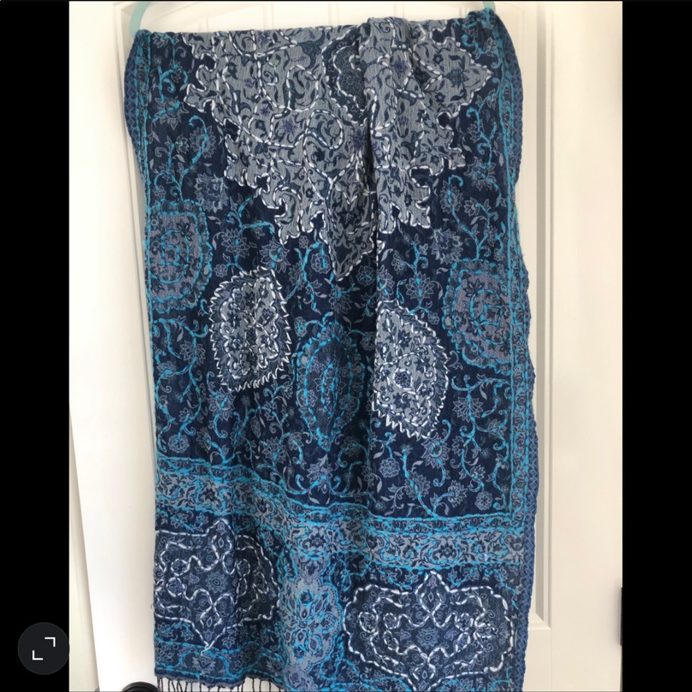 Beautiful blue embroidered scarf/wrap.